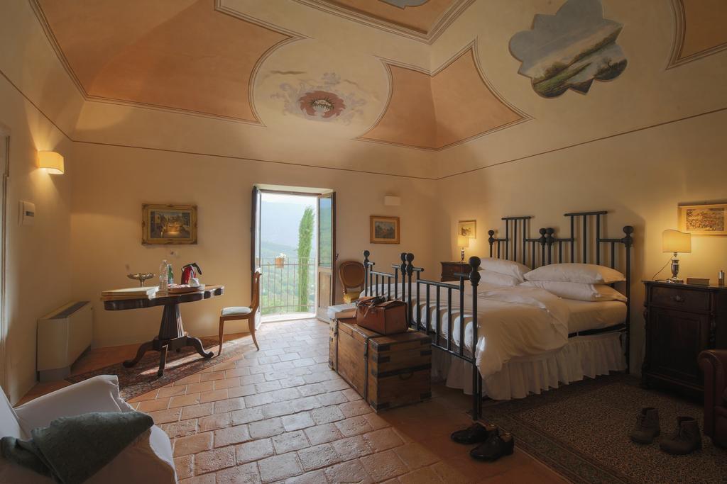 Casa Rosati Hotell Fontecchio Exteriör bild