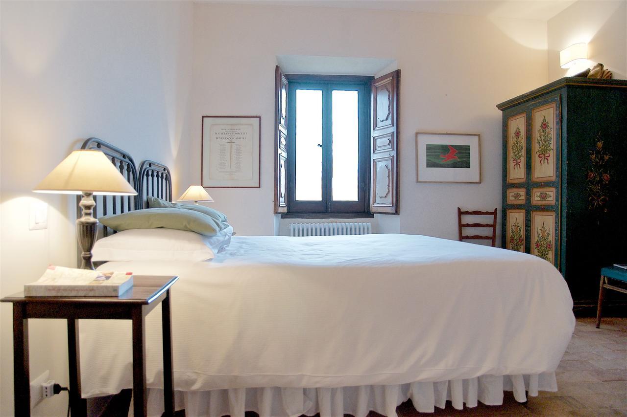 Casa Rosati Hotell Fontecchio Exteriör bild